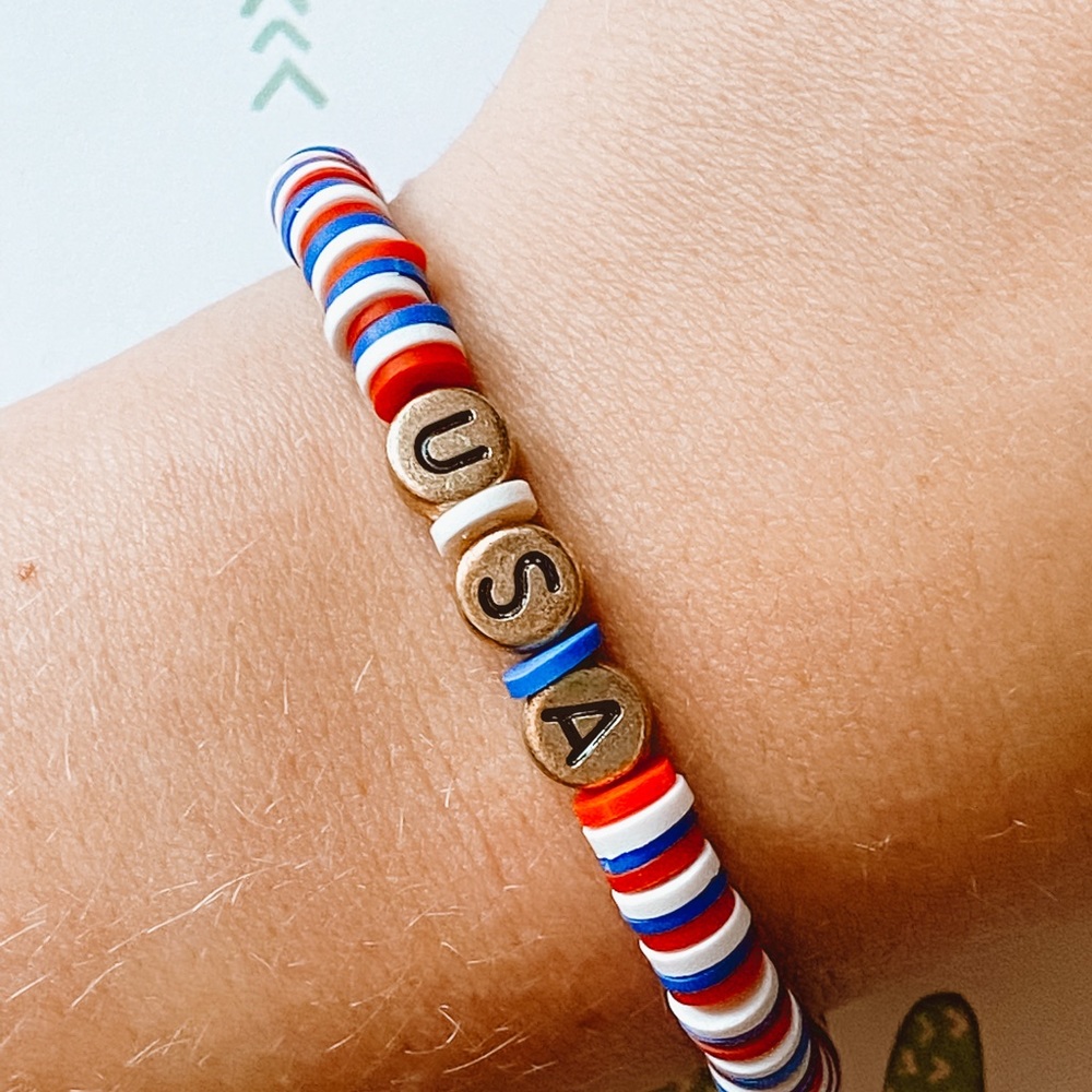 Red White and Blue flat clay bead bracelet